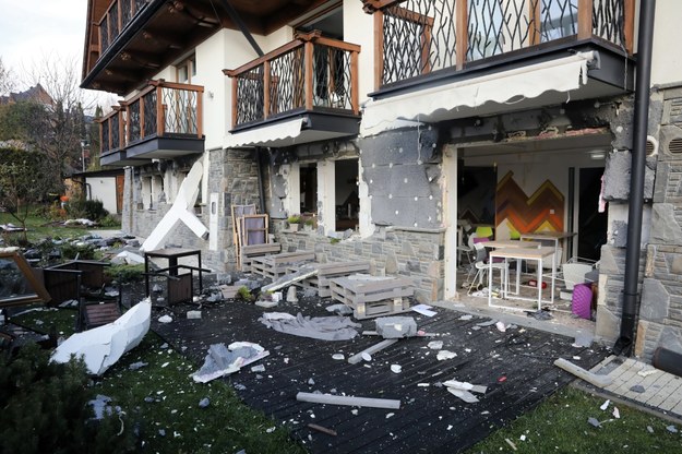 Zniszczenia po wybuchu gazu w jednym z hoteli w Białce Tatrzańskiej / 	Grzegorz Momot    /PAP