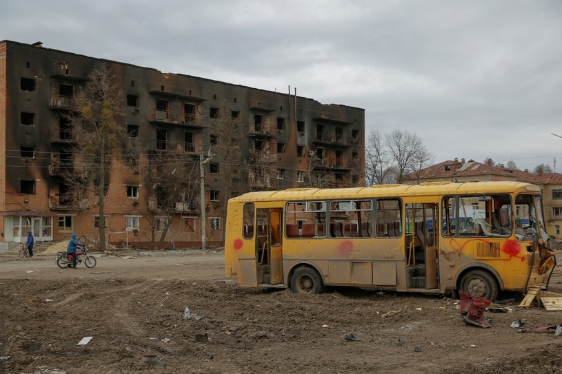 Zniszczenia w bombardowanym Trościencu /OLEG PEREVERZEV / Reuters / Forum /Agencja FORUM