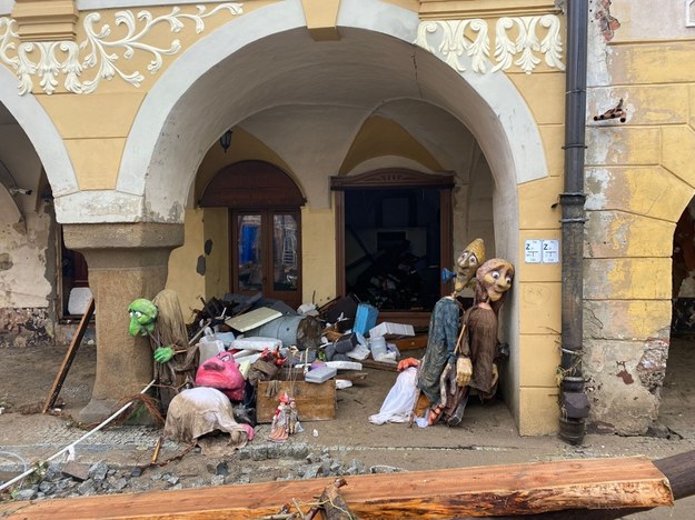 Destrucción en Lądek-Zdrój tras la inundación /Mateusz Chłystun /RMF FM