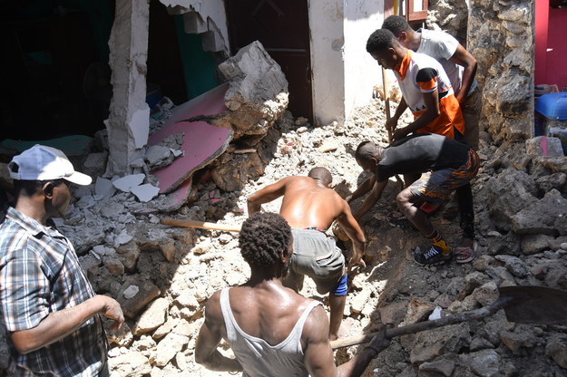 Zniszczenia w Port-au-Prince /Duples Plymouth /PAP/EPA