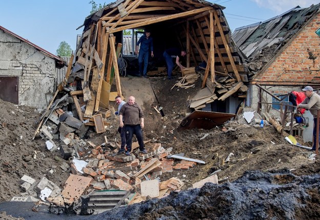 Zniszczenia wojenne na Ukrainie /SERGEY KOZLOV /PAP/EPA
