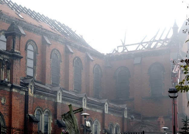Zniszczona katedra w Sosnowcu /Andrzej Grygiel /PAP/EPA
