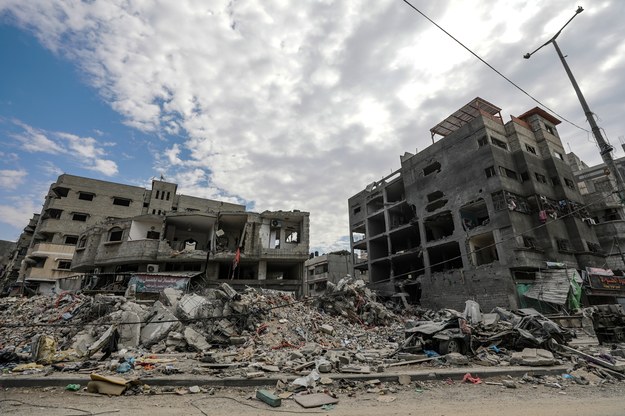 Zniszczone budynki w Strefie Gazy /MOHAMMED SABER  /PAP/EPA