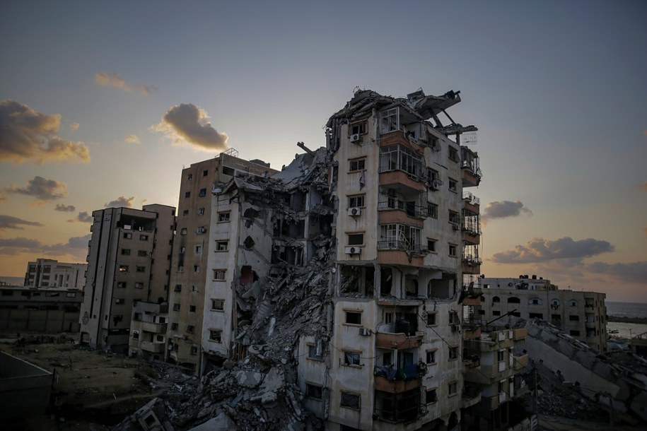 Zniszczone budynki w Strefie Gazy /MOHAMMED SABER  /PAP/EPA