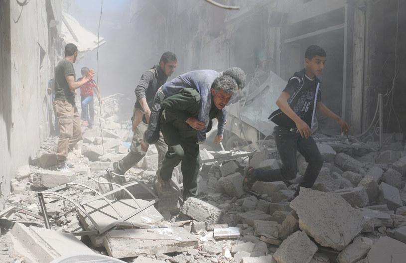 Zniszczone działaniami wojennnymi Aleppo /AFP