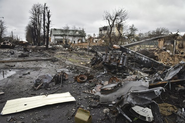 Zniszczone rosyjskie sprzętu w pobliżu Kijowa /OLEG PETRASYUK /PAP/EPA