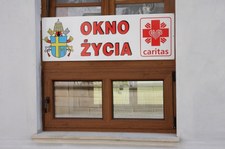 Zniszczono Okno Życia w Sandomierzu