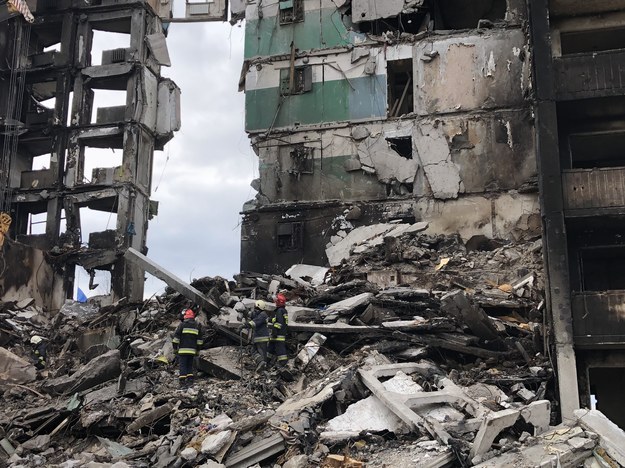 Zniszczony blok mieszkalny w Borodziance /Mateusz Chłystun /RMF FM