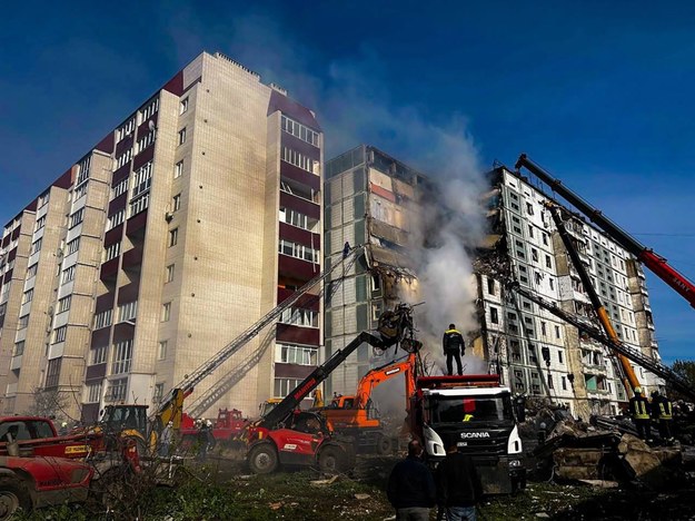Zniszczony blok w Humaniu /foto: UKRAINE'S MINISTRY OF INTERNAL AFFAIRS /PAP/EPA