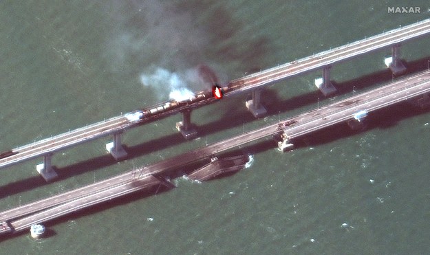 Zniszczony Most Krymski /MAXAR TECHNOLOGIES HANDOUT /PAP/EPA