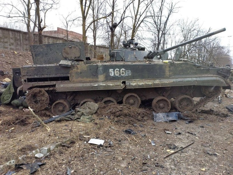 Zniszczony rosyjski BMP-3 w pobliżu Mariupola, 7 marca 2022 r. /mvs.gov.ua/CC BY 4.0 /Wikimedia
