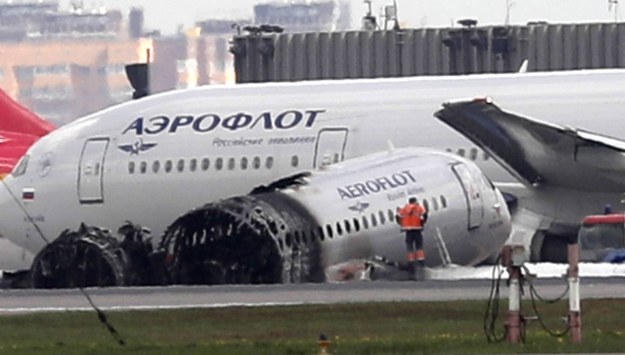 Zniszczony samolot Suchoj Superjet 100 /MAXIM SHIPENKOV    /PAP/EPA