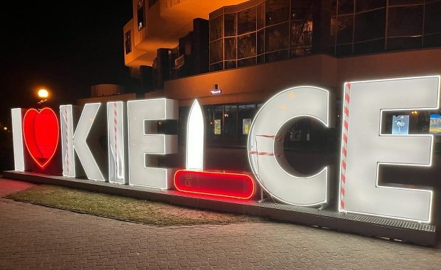 Zniszczył napis "I love Kielce". Sprawcę uchwycił monitoring 