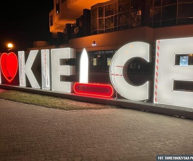 Zniszczył napis "I love Kielce". Sprawcę uchwycił monitoring 