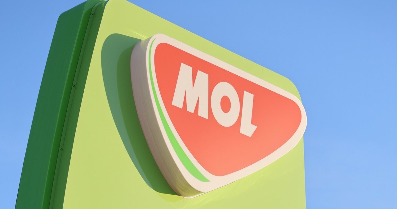 Zniżki otrzymają również korzystający z aplikacji MOL Move. /Piotr Molecki /East News