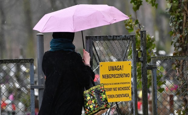Znów silny wiatr. W górach zawieje i zamiecie śnieżne
