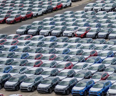 Znów spadła sprzedaż samochodów w Polsce. Kryzys się pogłębia