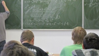 ZNP o stu dniach rządu Beaty Szydło: W oświacie dominuje atmosfera niepewności