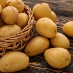 Znudziły ci się zwykłe ziemniaki? Przygotuj z nich obiad jak z restauracji 