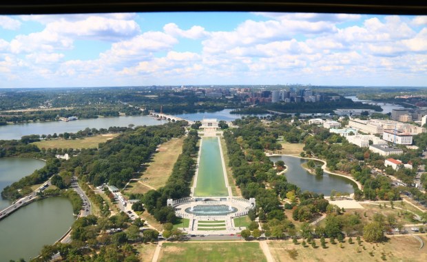 Zobacz amerykańską stolicę z wysokości prawie 170 metrów