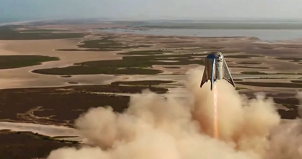 Zobacz, jak Starhopper od SpaceX uniósł się na wysokość 150 metrów /Geekweek