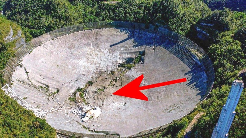 Zobacz na filmie moment zawalenia się słynnego radioteleskopu Arecibo [FILM] /Geekweek