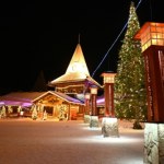 Zobacz zorzę polarną i spotkaj się z Mikołajem. To najlepsze miejsce na zimowy wyjazd