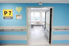 Zobaczcie, jak wyglądał oddział szpitala przed i po pożarze