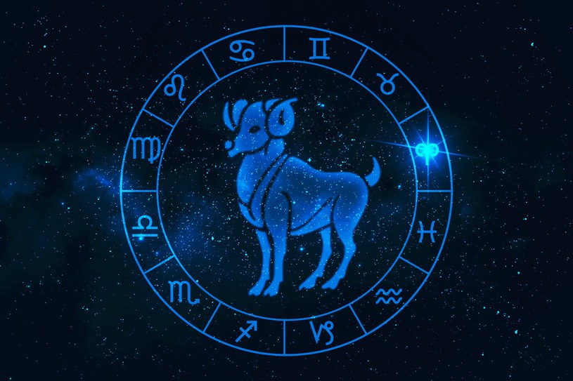 Zodiakalny Baran to jeden z najbardziej kochliwych znaków zodiaku /123RF/PICSEL