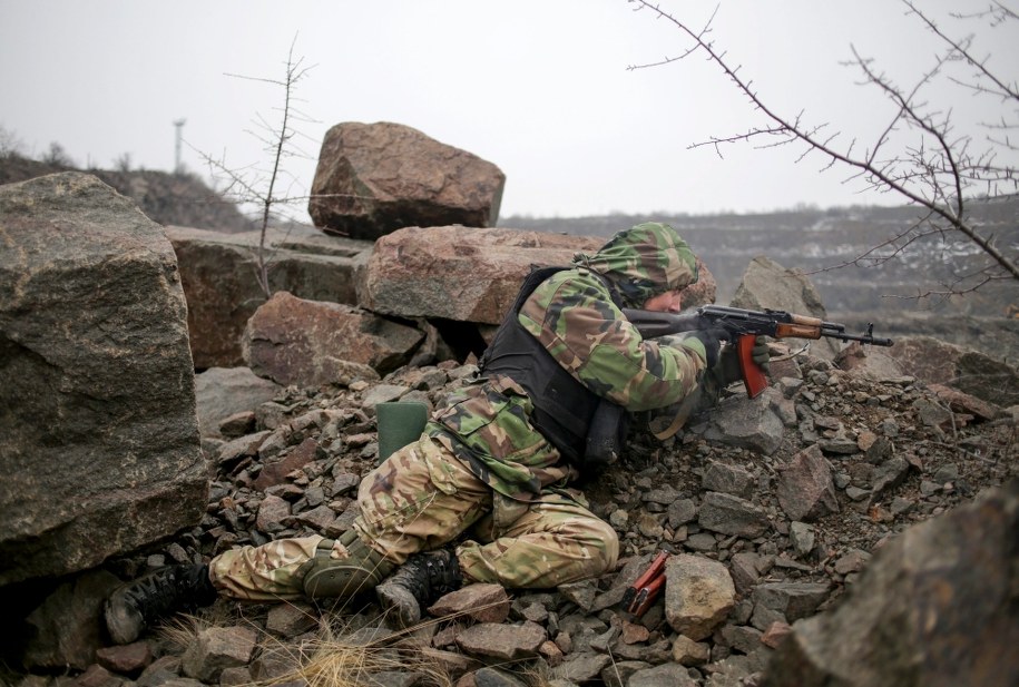 Żołnierz ukraińskiego ochotniczego batalionu Azow /ANASTASIA VLASOVA /PAP/EPA