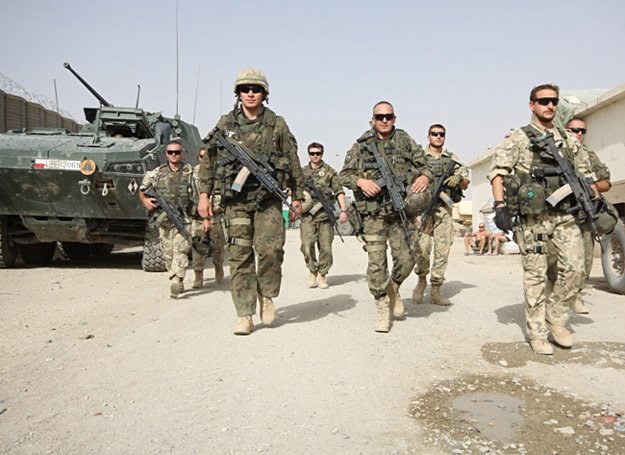 Żołnierze 25BKPow. w Afganistanie /fot. Artur Weber, PKW Afganistan /