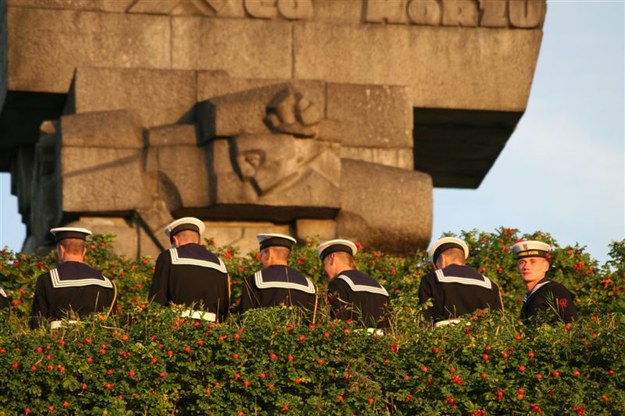 Żołnierze podczas uroczystości na Westerplatte /RMF FM /RMF FM