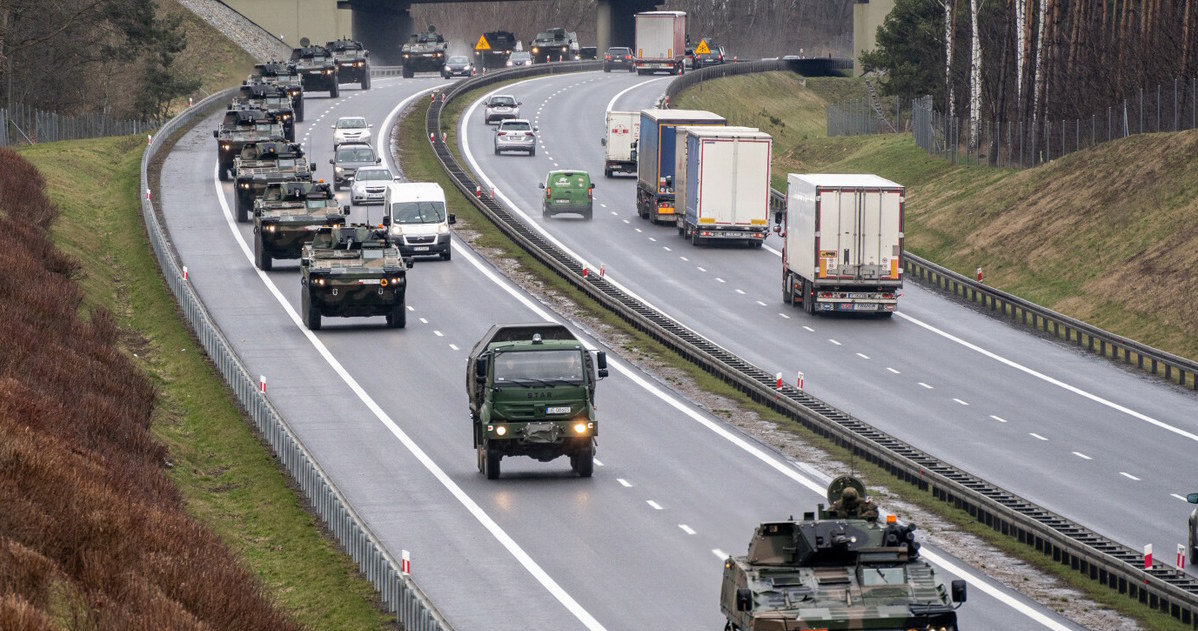 Żołnierze proszą, by nie fotografować pojazdów uczestniczących w tegorocznych ćwiczeniach / fot. archiwum /News Lubuski /Agencja SE/East News