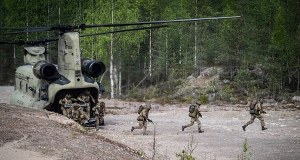 Żołnierze w lasach Dalekiej Północy. Jak NATO szykuje się na konflikt z Rosją?