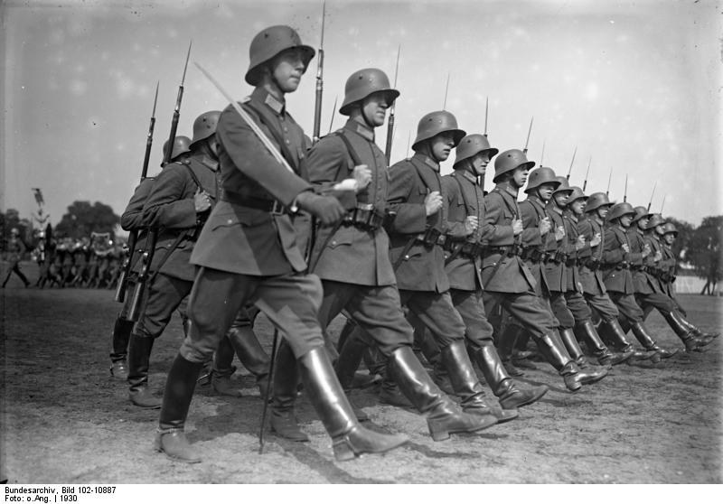 Żołnierze Wermachtu, którzy we wrześniu 1939 roku wkroczyli do Polski, mieli zwykle od 22 do 24 lat /Bundesarchiv /domena publiczna