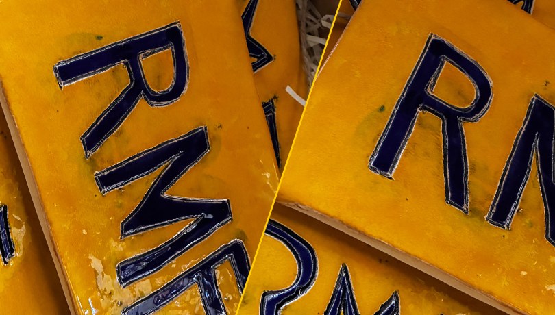 Żółte ceramiczne zawieszki z logo RMF FM od podopiecznych Fundacji Mimo Wszystko /RMF FM