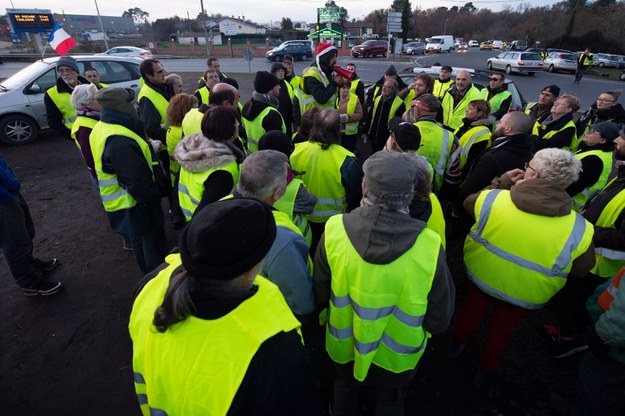 "Żółte kamizelki" w Langon koło Bordeaux /CAROLINE BLUMBERG /PAP/EPA