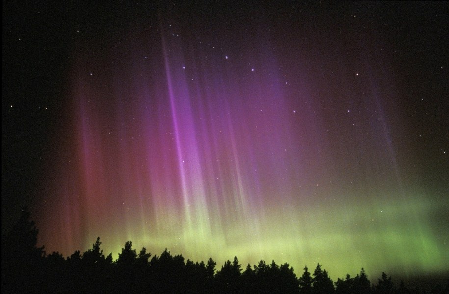 Zorza polarna w Polsce, zdj. poglądowe /PEKKA PARVIAINEN /East News