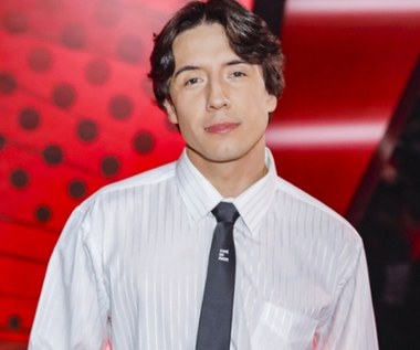 Został nowym jurorem muzycznego show. Musi uciekać przed fanami