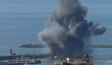Został tylko dym. Ukraińskie drony morskie zaatakowały port w Soczi