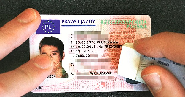 Została ostatnia szansa na zlikwidowanie punktów karnych z konta kierowcy. /Motor