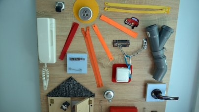 #Zostańwdomu – zabawy z dzieckiem na weekend. Przeplatanki, żabi wyścig i tresowany słoń