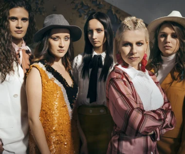 Zouzy "Dzięki za wszystko": Posłuchaj piosenki z czołówki serialu "Zakochani po uszy" 