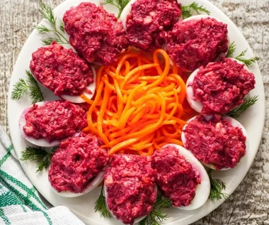 Zrób ćwikłę według przepisu babci. Będziesz mieć do wędliny i faszerowania jajek 