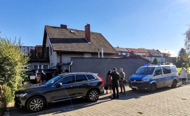 "Zrobiła się sina, przestała oddychać". Nowe fakty ws. śmierci małej dziewczynki w Kołobrzegu