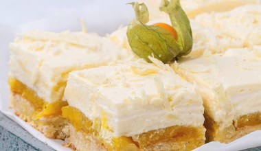 Zrobiłam na imieniny mamy, wszystkie ciotki dzwoniły później po przepis. Ciasto na tropikalną nutę