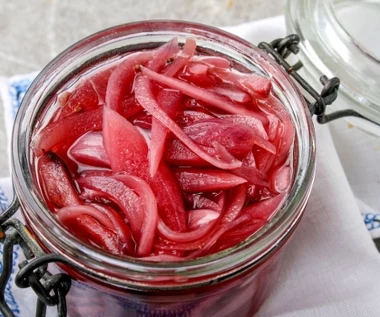 Zrobisz jeden słoik, nastawisz kolejny. Na kanapkach smakuje bosko, to tego jest bardzo zdrowa