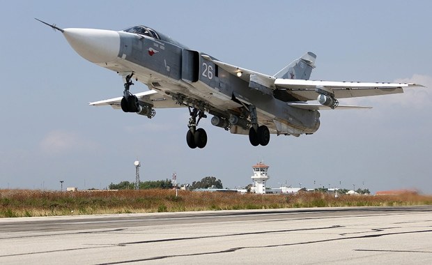 Źródła w USA: Rosyjski Su-24 wtargnął w turecką przestrzeń "na sekundy"