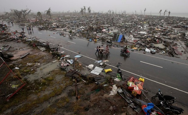 Zrównał miasta z ziemią, zabił tysiące osób. 10 lat od supertajfunu Haiyan