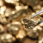 Zuchwała kradzież w paryskim muzeum. Złoto warte 600 tys. euro
